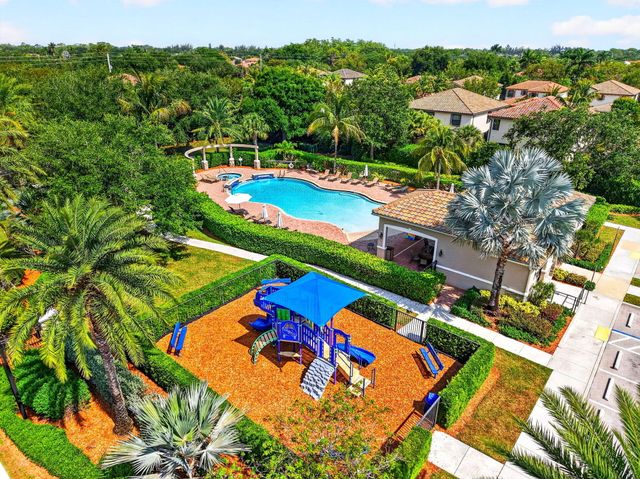 9062 Gulf Cove Drive, Wellington, FL 33467