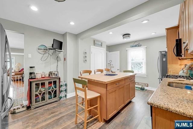 22 Glenridge Road, West Milford, NJ 07421