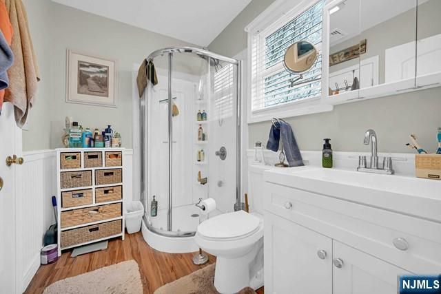 22 Glenridge Road, West Milford, NJ 07421