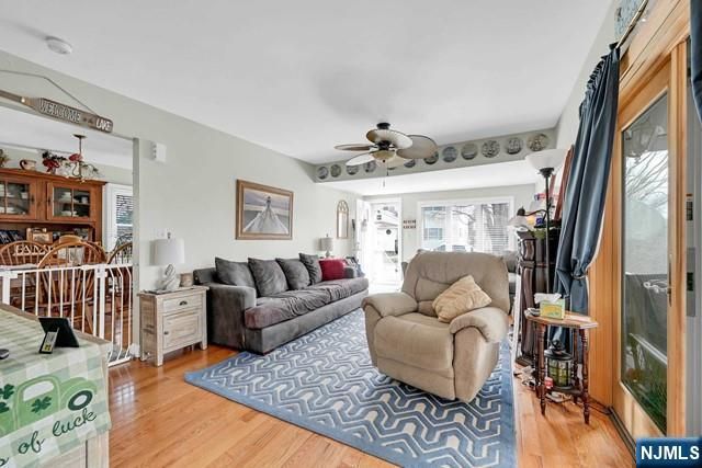 22 Glenridge Road, West Milford, NJ 07421