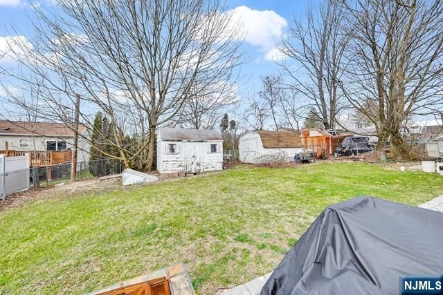 22 Glenridge Road, West Milford, NJ 07421