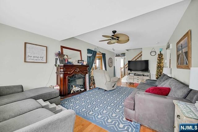 22 Glenridge Road, West Milford, NJ 07421