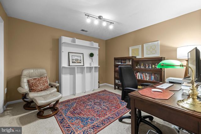 6944 COPPERBEND LN, Baltimore, MD 21209