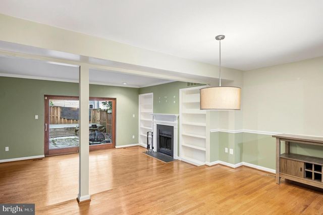 35 CITY GATE LN, Annapolis, MD 21401