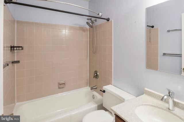 35 CITY GATE LN, Annapolis, MD 21401