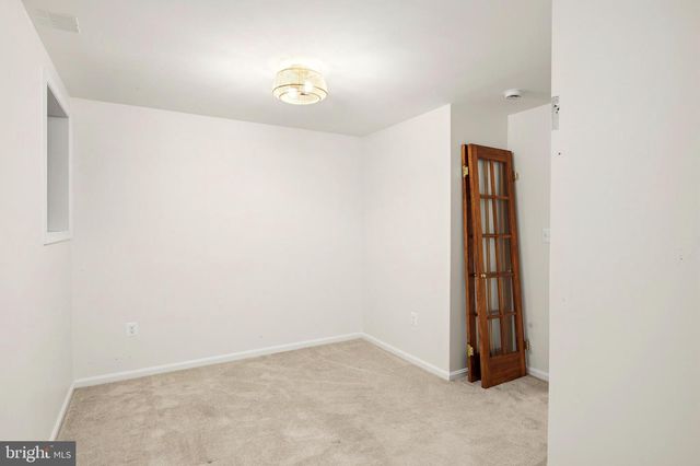 35 CITY GATE LN, Annapolis, MD 21401