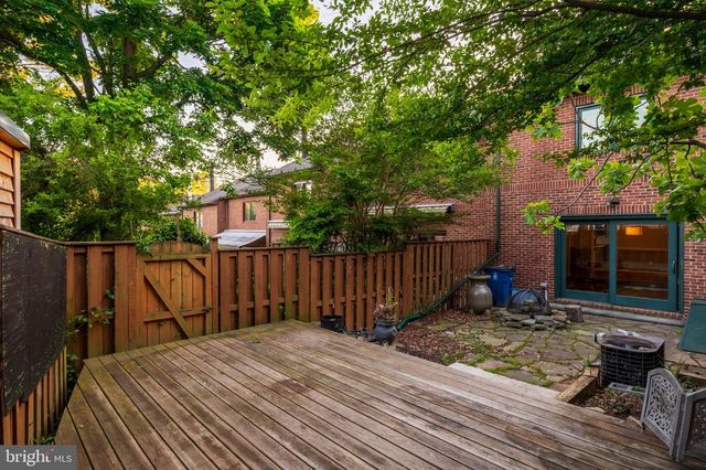 35 CITY GATE LN, Annapolis, MD 21401