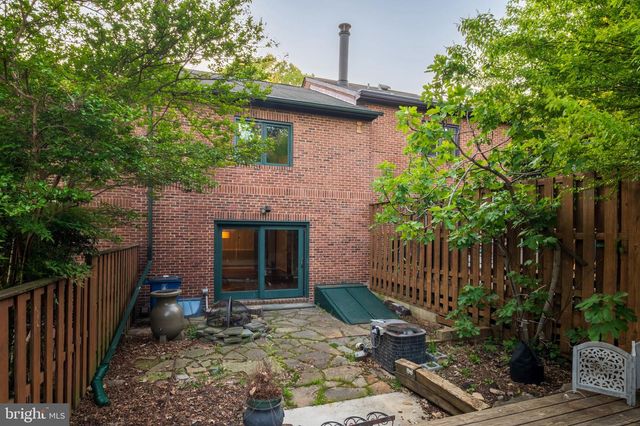 35 CITY GATE LN, Annapolis, MD 21401