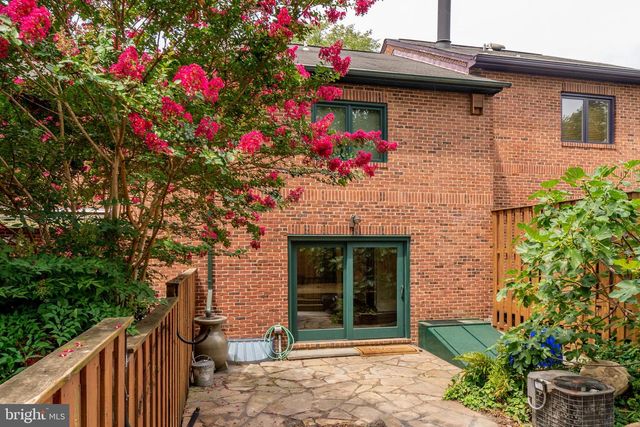 35 CITY GATE LN, Annapolis, MD 21401