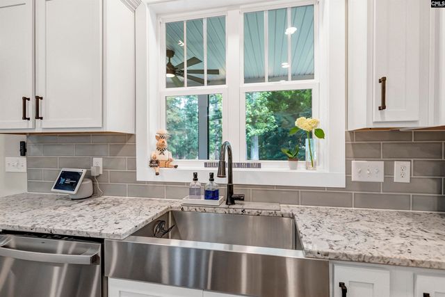 408 Lookover Pointe Road, Chapin, SC 29036