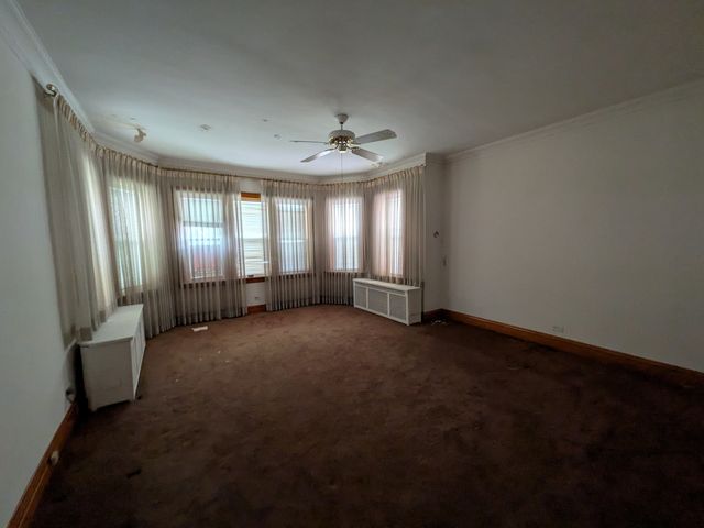 1233 S 59th Avenue, Cicero, IL 60804