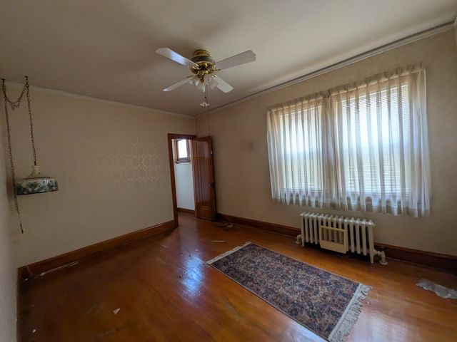 1233 S 59th Avenue, Cicero, IL 60804