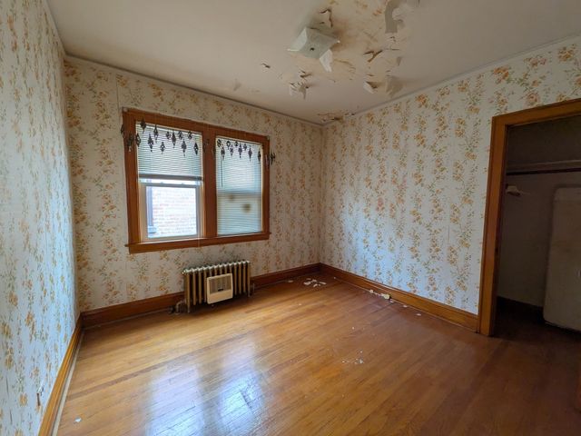 1233 S 59th Avenue, Cicero, IL 60804