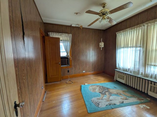 1233 S 59th Avenue, Cicero, IL 60804