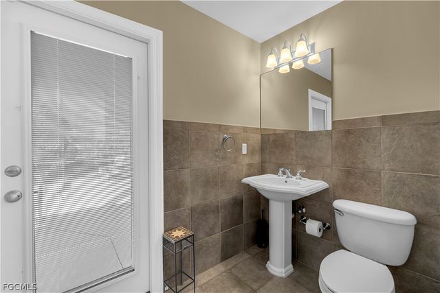 2804 SW 29th PL, Cape Coral, FL 33914