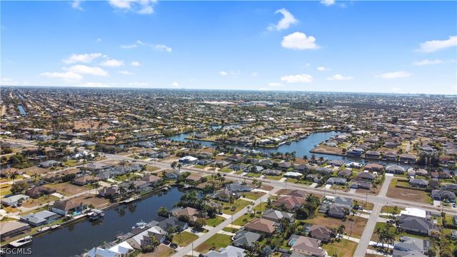 2804 SW 29th PL, Cape Coral, FL 33914