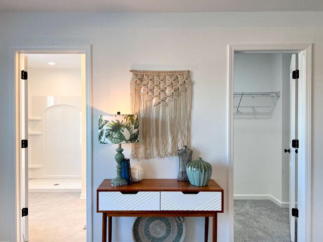 94 W Crabapple Avenue, Cortland, IL 60112