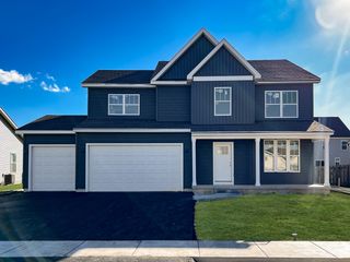 94 W Crabapple Avenue, Cortland, IL 60112