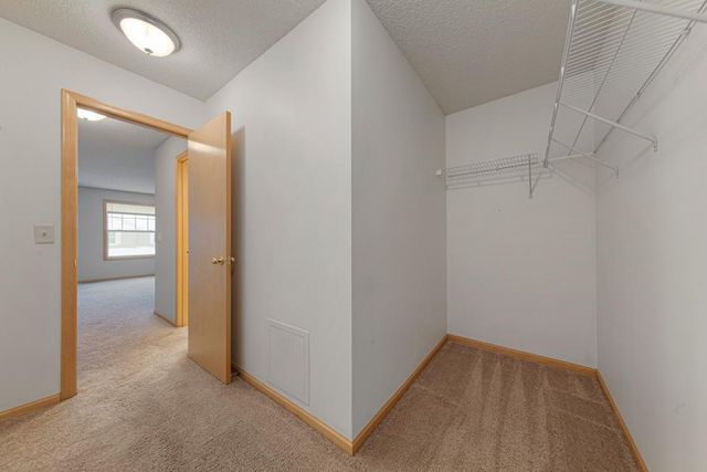 1556 Independence Drive 202, Northfield, MN 55057