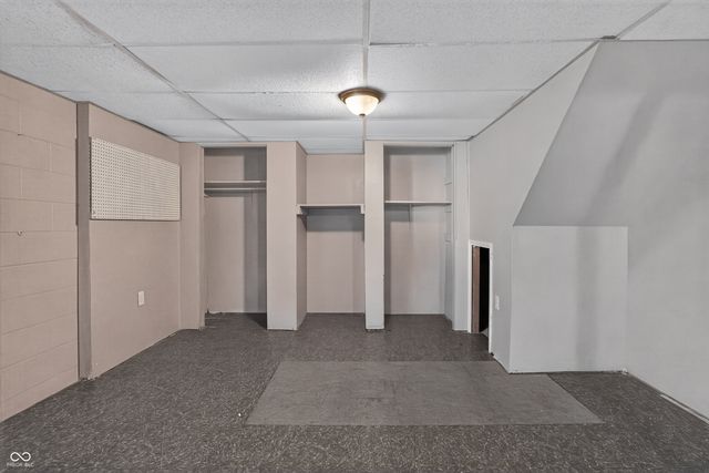 8737 Montery Court, Indianapolis, IN 46226