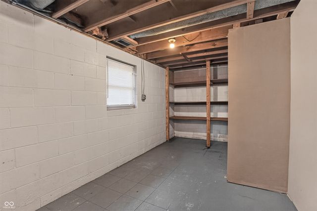 8737 Montery Court, Indianapolis, IN 46226