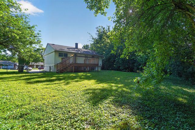 8737 Montery Court, Indianapolis, IN 46226