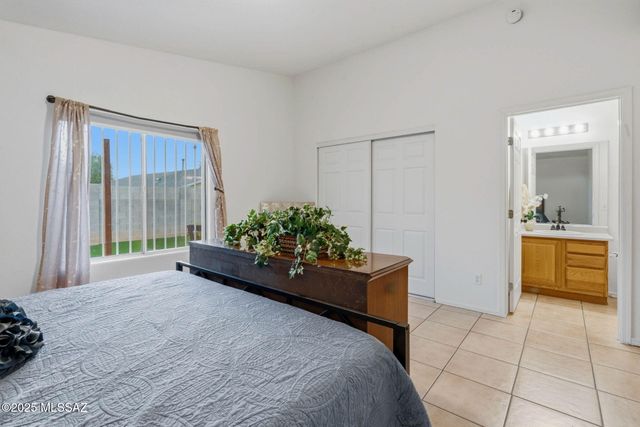 2671 E Paseo La Tierra Buena, Tucson, AZ 85706