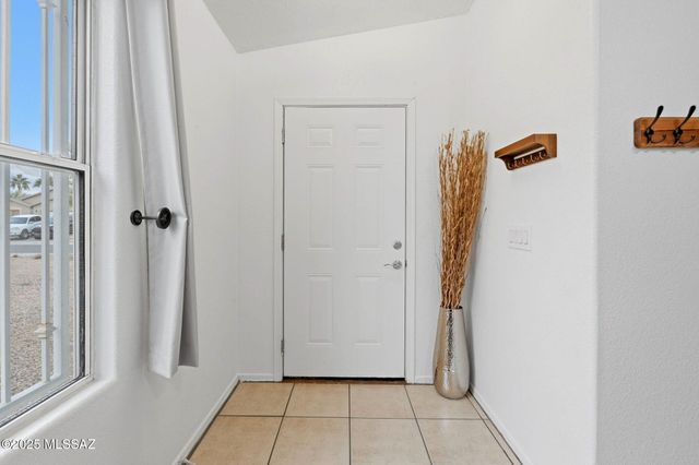 2671 E Paseo La Tierra Buena, Tucson, AZ 85706