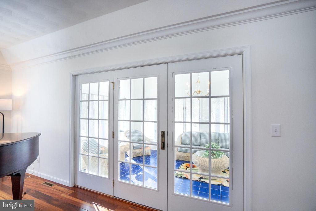 Image 11 of property listing at 1307 DEERFIELD DR, State College, PA 16803