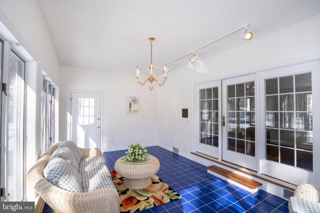 Image 14 of property listing at 1307 DEERFIELD DR, State College, PA 16803