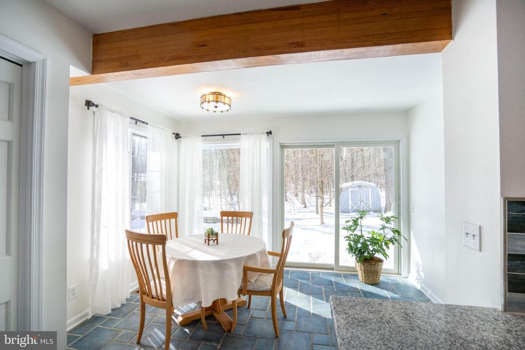 Image 27 of property listing at 1307 DEERFIELD DR, State College, PA 16803