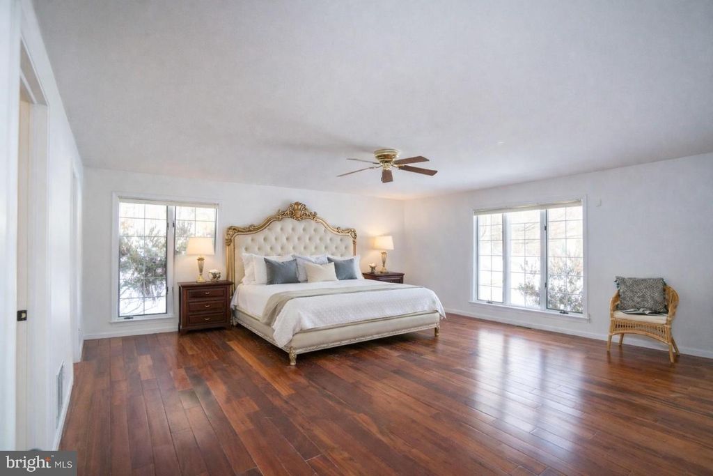 Image 29 of property listing at 1307 DEERFIELD DR, State College, PA 16803