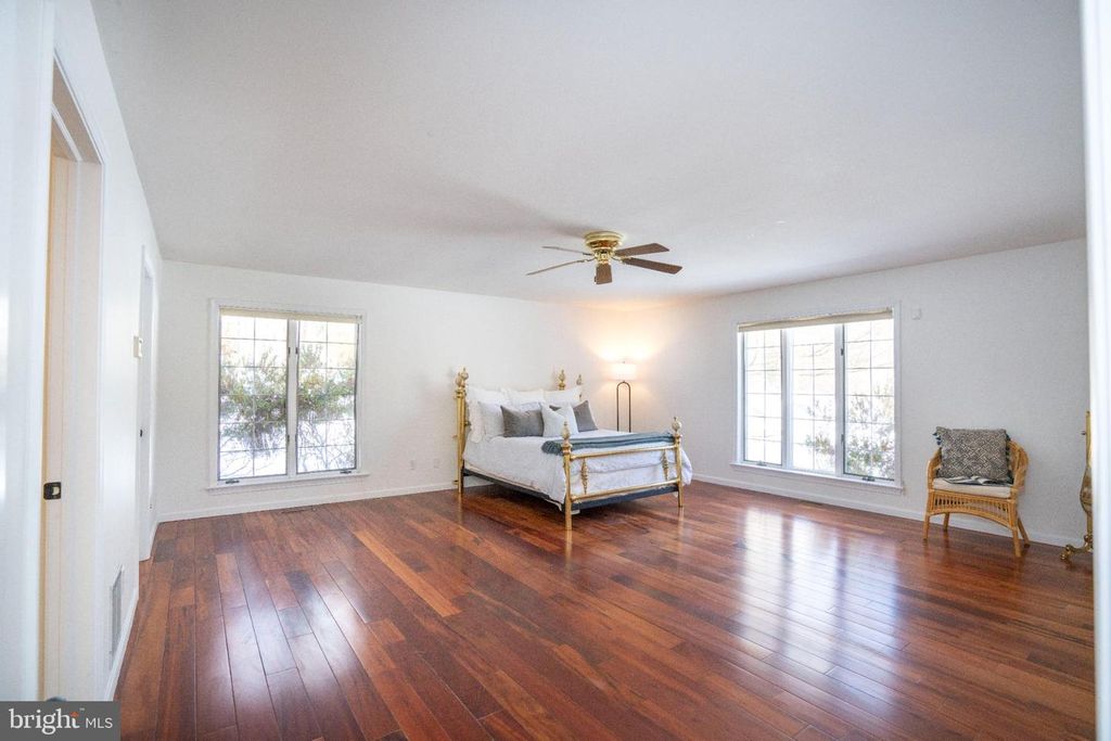 Image 30 of property listing at 1307 DEERFIELD DR, State College, PA 16803