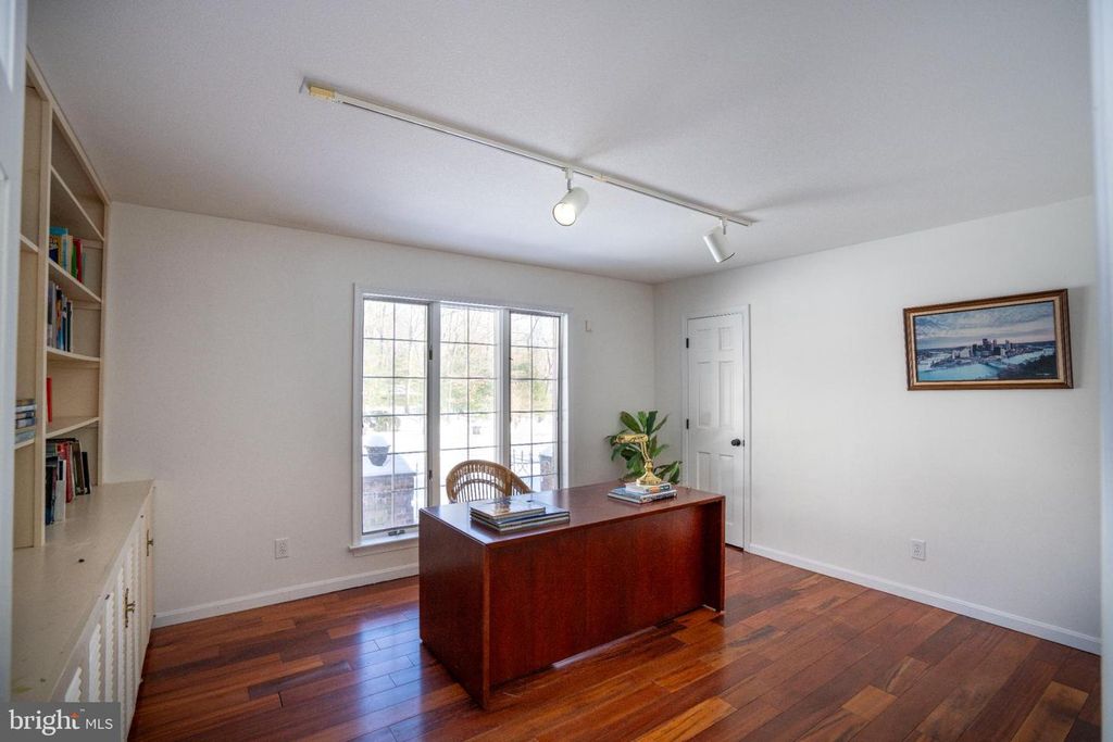 Image 36 of property listing at 1307 DEERFIELD DR, State College, PA 16803