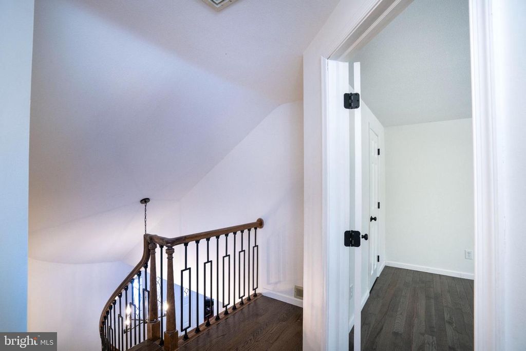 Image 44 of property listing at 1307 DEERFIELD DR, State College, PA 16803