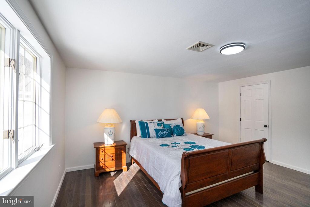 Image 47 of property listing at 1307 DEERFIELD DR, State College, PA 16803