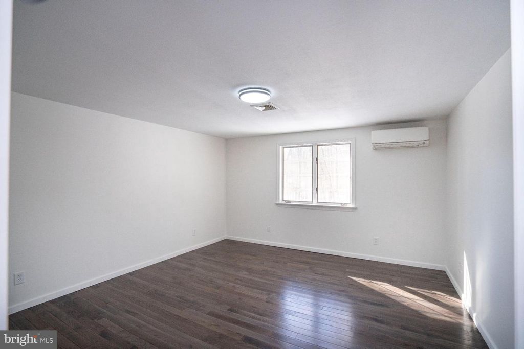 Image 52 of property listing at 1307 DEERFIELD DR, State College, PA 16803