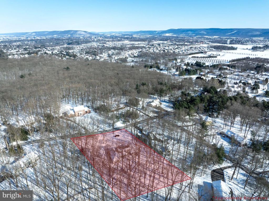 Image 76 of property listing at 1307 DEERFIELD DR, State College, PA 16803