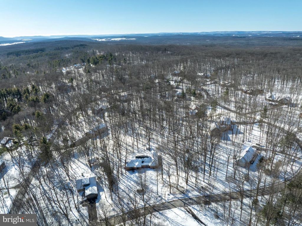 Image 82 of property listing at 1307 DEERFIELD DR, State College, PA 16803