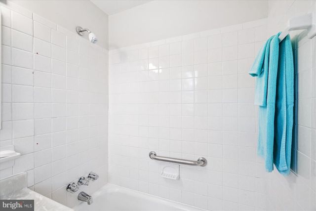 56-A CRESCENT RD, Greenbelt, MD 20770