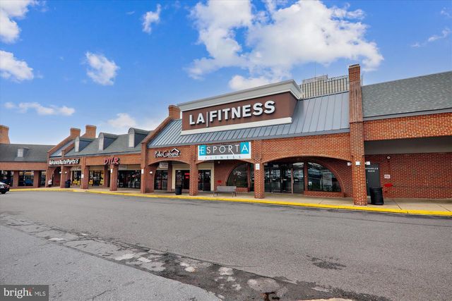 56-A CRESCENT RD, Greenbelt, MD 20770