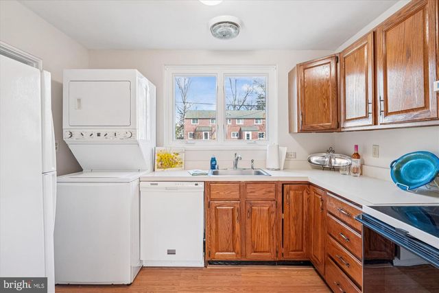 56-A CRESCENT RD, Greenbelt, MD 20770