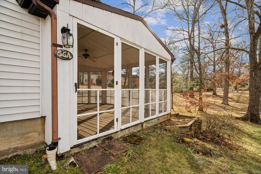 Image 37 of property listing at 56-A CRESCENT RD, Greenbelt, MD 20770