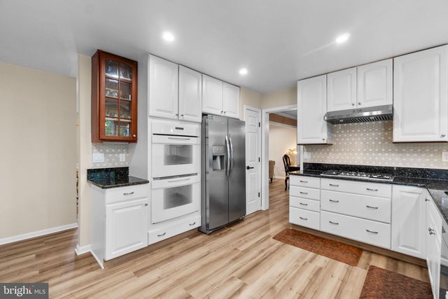 7803 BREAKSTONE CT, Ellicott City, MD 21043