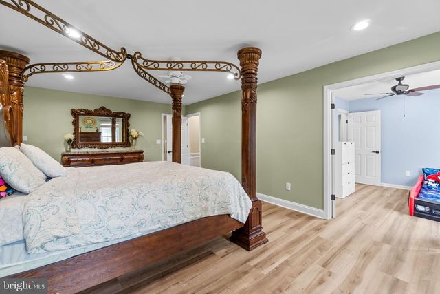 7803 BREAKSTONE CT, Ellicott City, MD 21043