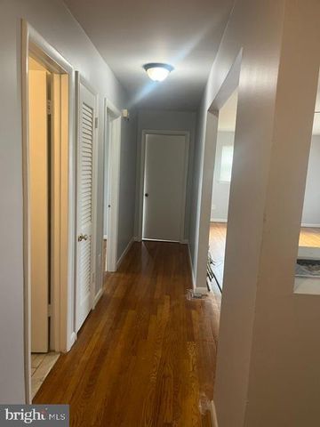 7506 NEW HAMPSHIRE AVE, Takoma Park, MD 20912