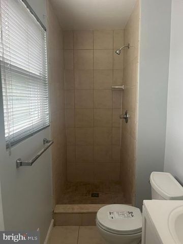 7506 NEW HAMPSHIRE AVE, Takoma Park, MD 20912