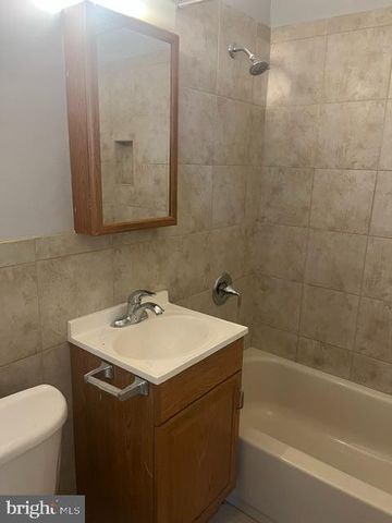 7506 NEW HAMPSHIRE AVE, Takoma Park, MD 20912
