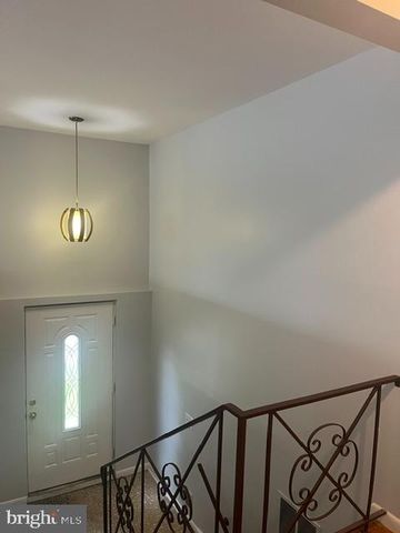 7506 NEW HAMPSHIRE AVE, Takoma Park, MD 20912