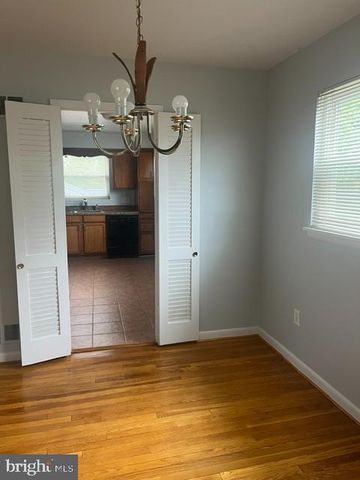 7506 NEW HAMPSHIRE AVE, Takoma Park, MD 20912